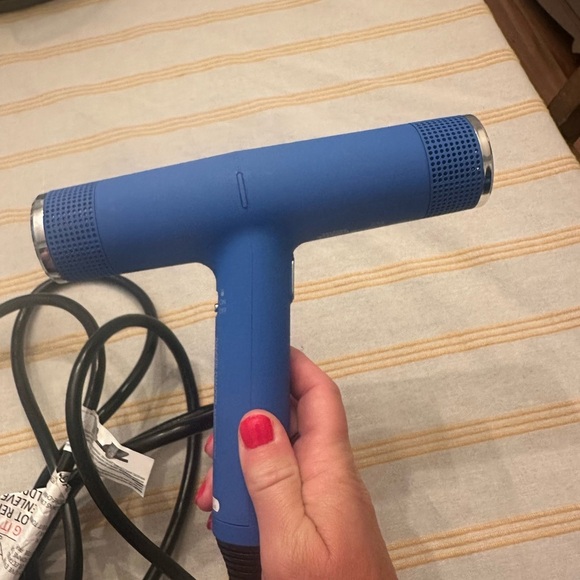 Gama Professional EasiQ IQ Ultra Lightweight Hair Blow Dryer | IQ EASIQ | Blue - Picture 6 of 8